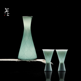 石上东方景德镇陶瓷白酒杯轻奢高档家用酒壶白酒酒具组套小酒杯子