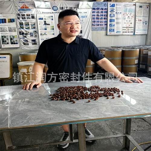 供应聚酰亚胺PEI车削件  PEI非标异形件 PEI五轴机加复杂件