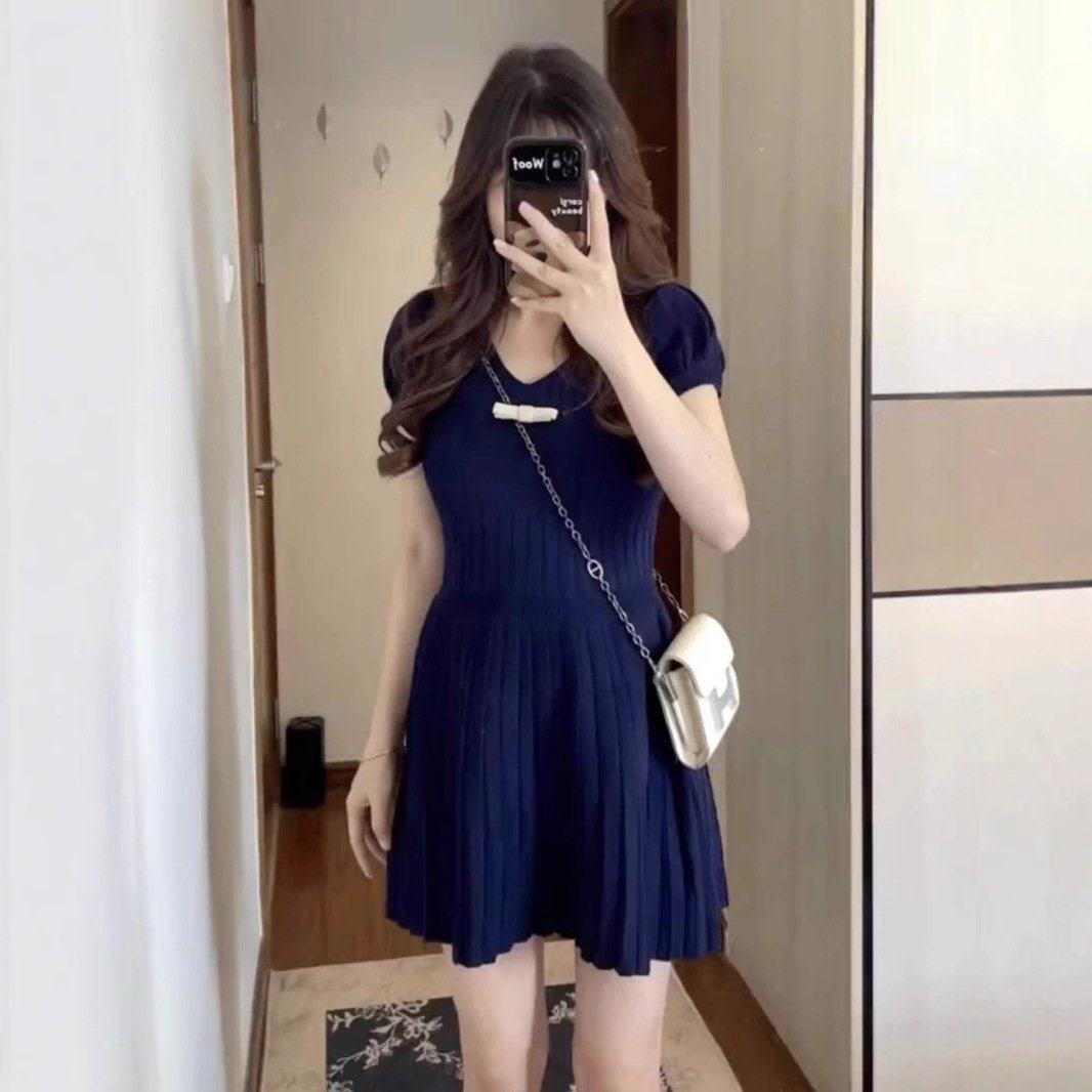 纯欲风蝴蝶结V领针织短袖连衣裙女甜辣妹修身显瘦A字裙子夏季新款,女装/女士精品,大码连衣裙,淘宝优惠券,粉丝福利购,淘宝优惠卷