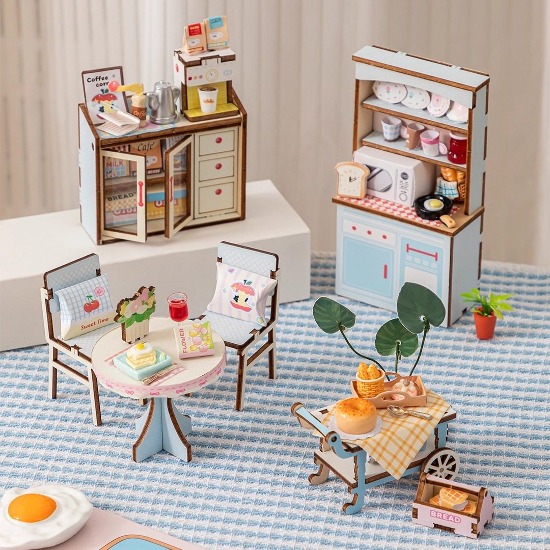 艺馨木制迷你家具拼装微缩模型摆件儿童小推车闺蜜咖啡下午茶玩具