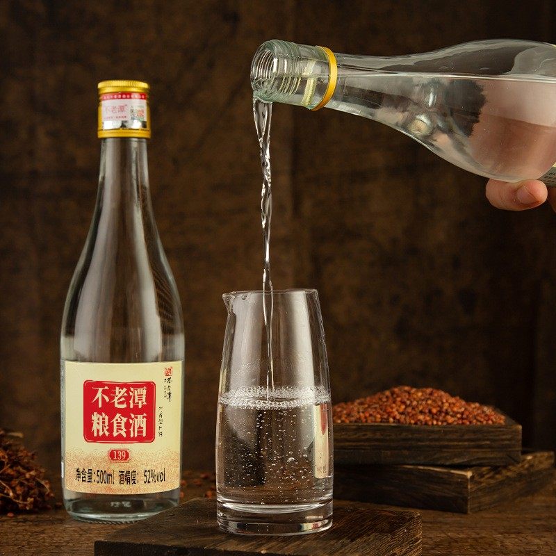不老潭白酒纯粮食酒52度清香型白酒泸州粮食酒真粮酿口粮酒500ml