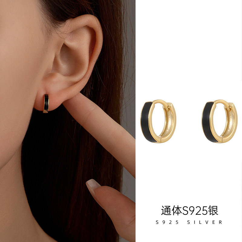 高级感S925银黑色滴釉简约耳圈耳