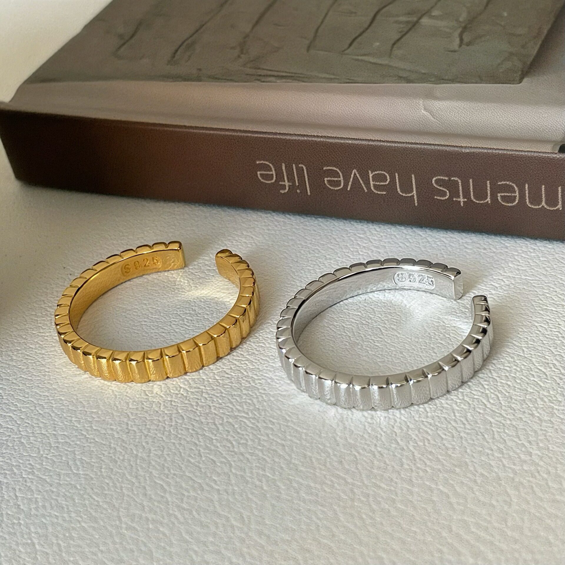S925纯银竖条纹基础款戒指女韩国