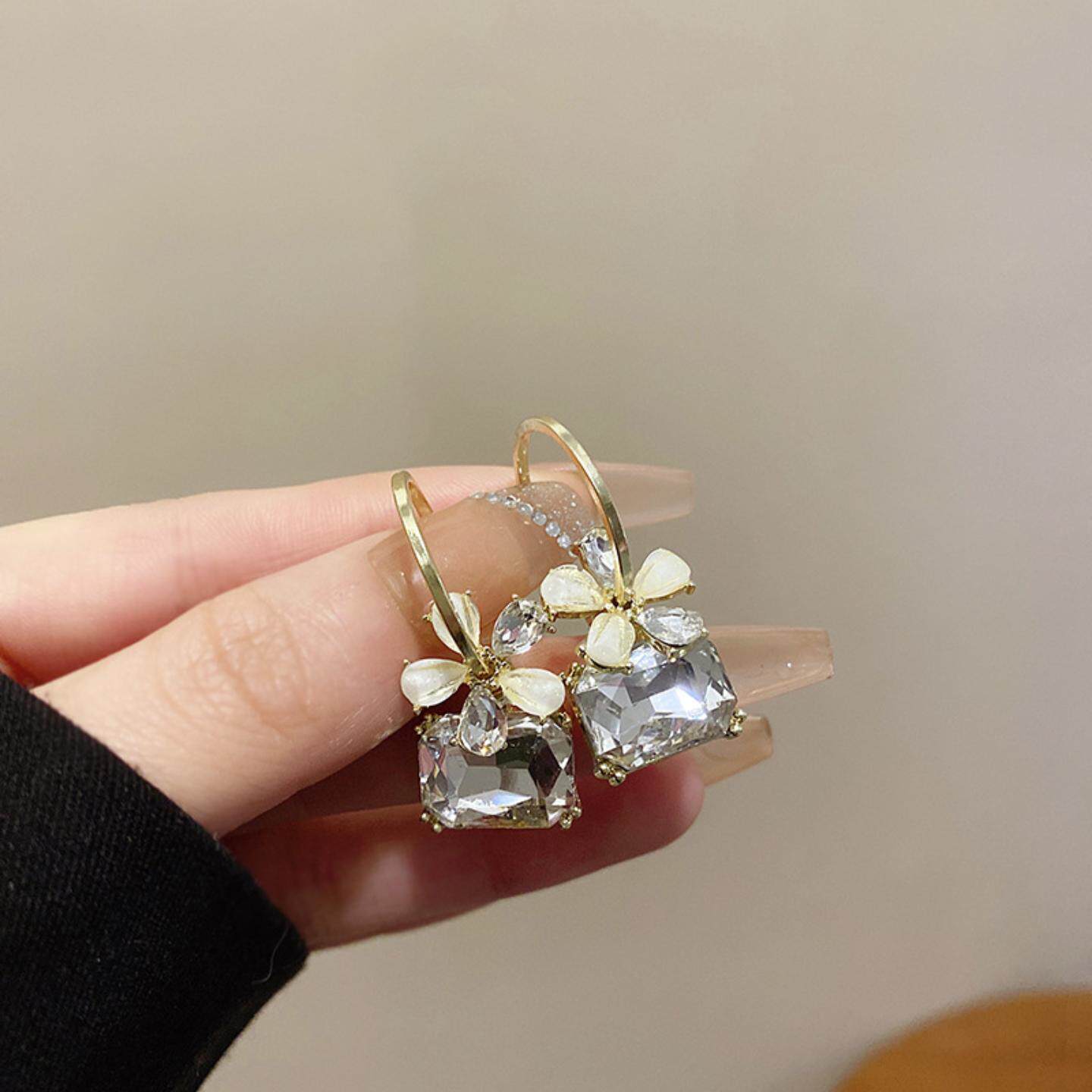 s925银针小清新花朵耳环女高级感