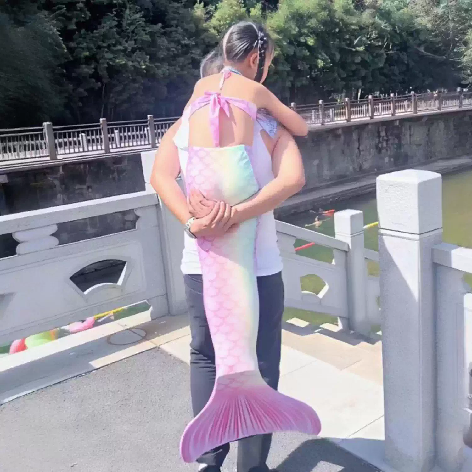 美人鱼公主裙儿童游泳衣演出泳装