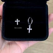 双耳洞十字架耳钉耳环小众高级感不对称耳圈耳饰2024新款 爆款 耳扣