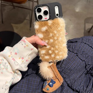 高级感秋冬豹纹毛绒靴子挂件装 饰适用iPhone17ProMax手机壳16苹果