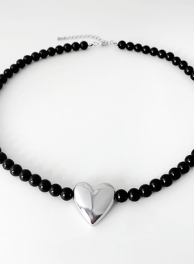 黑色爱心项链小众设计感时尚简约百搭高级配饰夏季新款