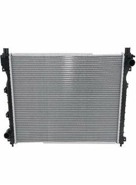 散热器/水箱/冷凝器/中冷器 适用于路虎神行者 PCC000320
