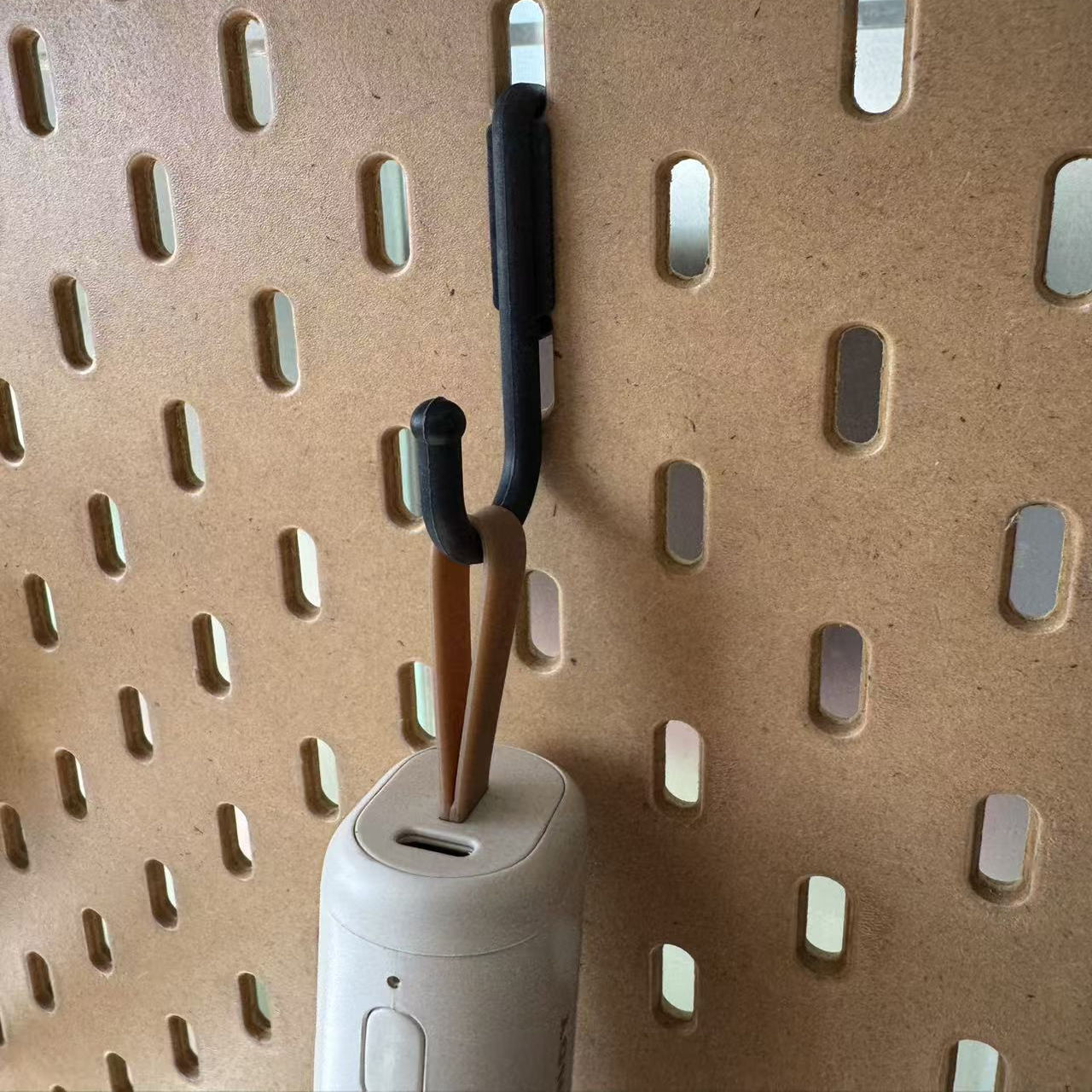 洞洞板挂钩尼龙材质承重强