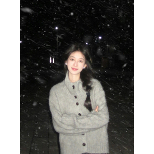 春秋高级感超好看灰色高领毛衣女秋冬季宽松慵懒风针织开衫外套潮