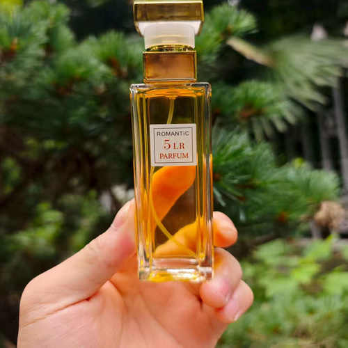 肥麻雀鉴香  第五大道  30ml