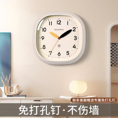 j82025挂钟客厅家用挂墙装饰风免打孔钟表新款卧室钟表静音奶油g3