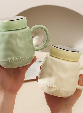 新款可爱马克杯带盖办公高颜值杯子女生家用陶瓷咖啡水杯可定制杯