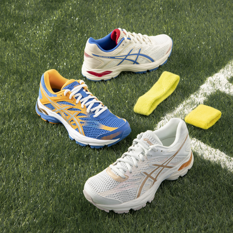 SPEVA弹性中底，有效缓解地面冲击力