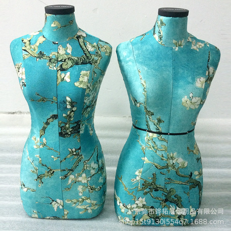 中国风小人台印花包布花色工艺品摆台现货公仔假人花布展示模特