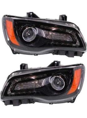 适用于2011-2014年克莱斯勒300LH+RH车头灯大灯卤素黑色