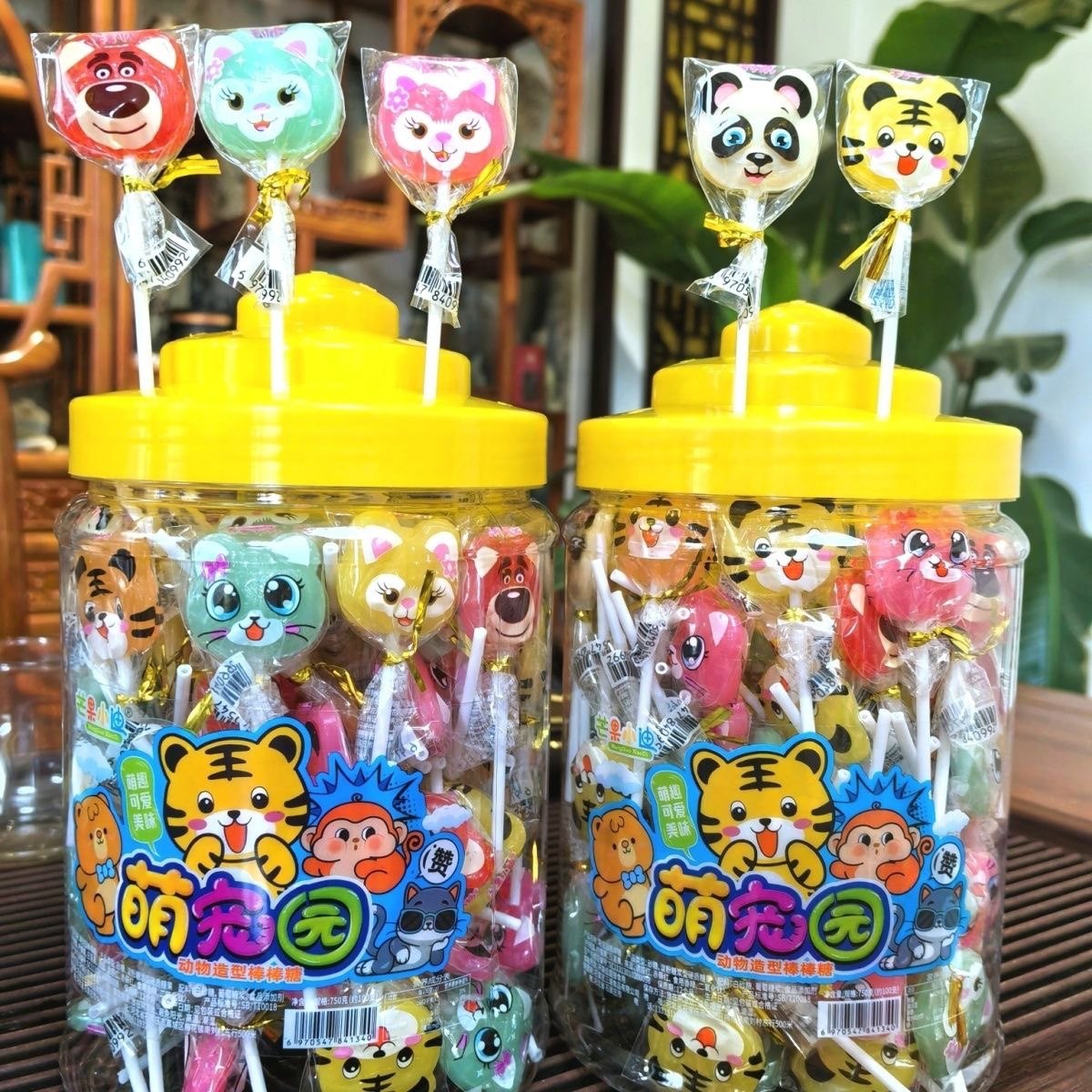 网红型硬糖水果口味高颜值卡通创意棒棒糖礼物零食儿童糖果