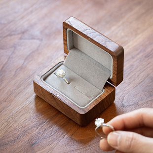 创意简约黑胡桃实木单戒对戒收纳盒木质首饰盒结婚用品可刻字礼品