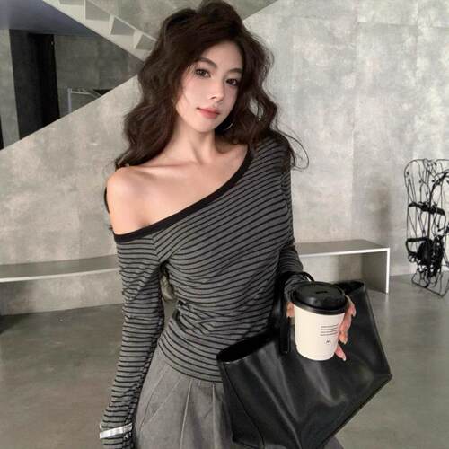 Women's Striped Off-Shoulder Slim Fit Long Sleeve Top