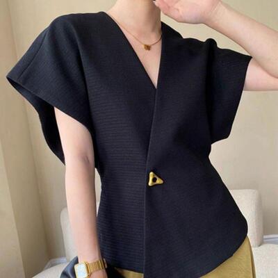 Women's Minimalist V-Neck Casual Basic Short-Sleeve