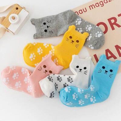 Women 5 Pair Casual Flat Cartoon Knitted Crew Socks