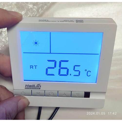 水采暖水地暖控制器线控器控制电磁阀 电地暖温控器开关面板