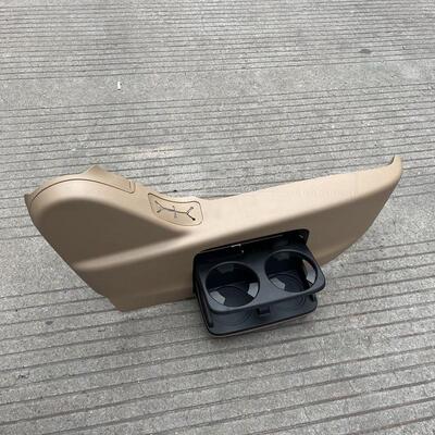适用别克新GL8S ES 2.5 商务车 中排座椅饰板杯架 茶杯架 纯正