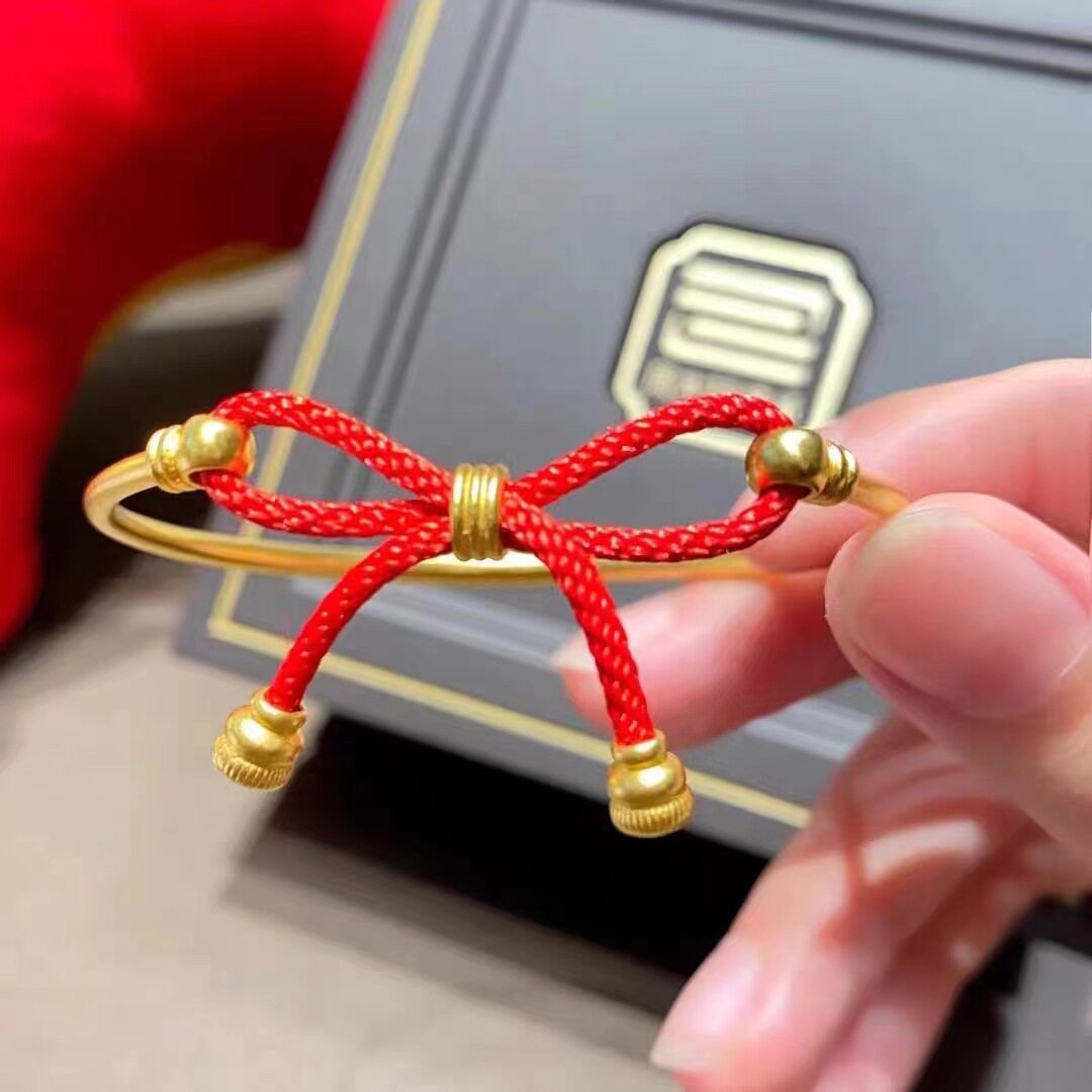 周家同款沙金蝴蝶结手镯古法传承系列古法金本命年红绳编织手环