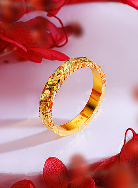 越南沙金金店同款三面碎冰纹戒指金色4mm窄面爆闪碎碎冰素圈戒指