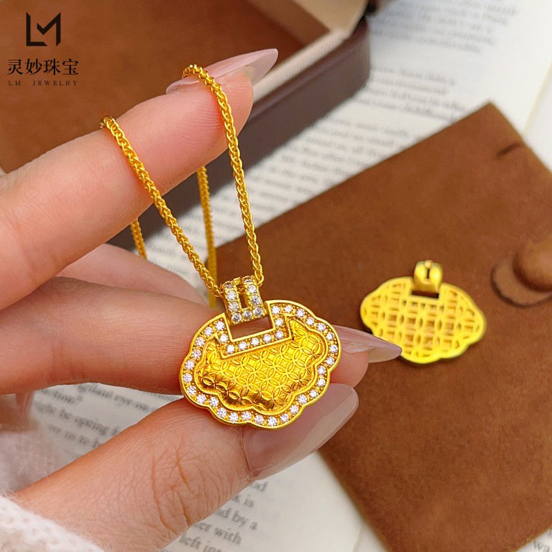 金店款越南沙金点钻戗刻铜钱如意吊坠项链亮面镂空锁挂坠仿真金女