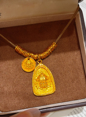 金店同款越南沙金錾刻三角牌黄财神盘缠吊坠项链金刚杵圆牌挂坠