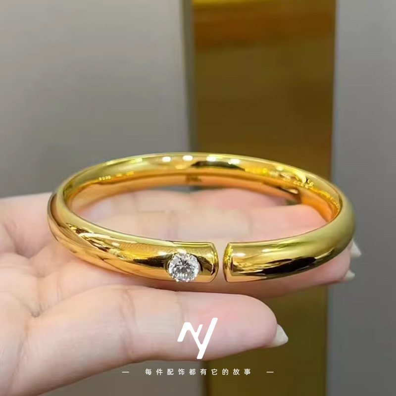 越南沙金点钻亮面泥鳅背手镯女气质高级感金色素圈仿真金色手环