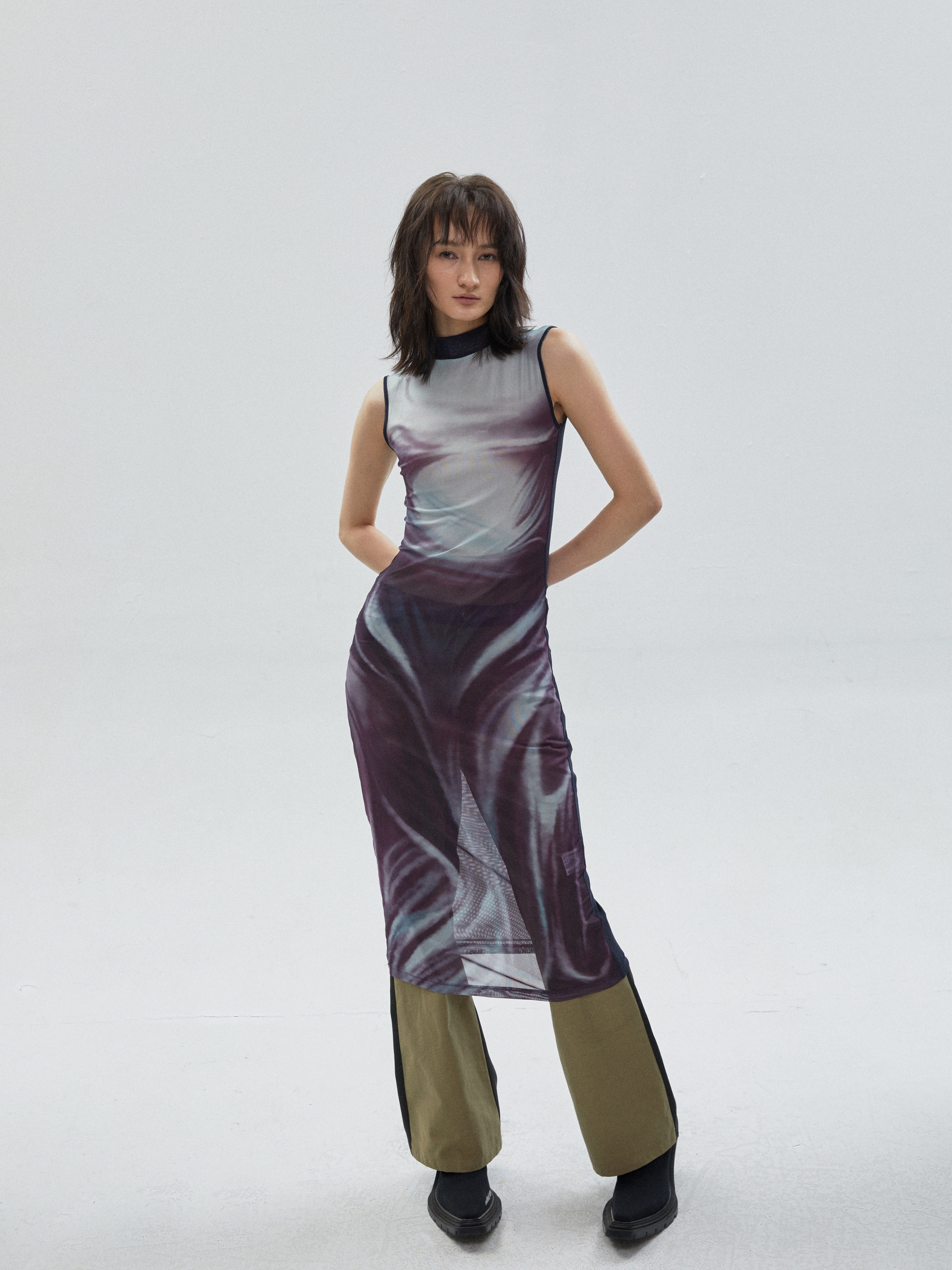 玛格丽特印花无袖网纱辣妹