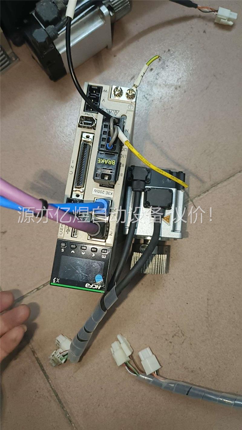 禾川伺服驱动器 200W,SV-X3EB020A-A2 ，二(议价)