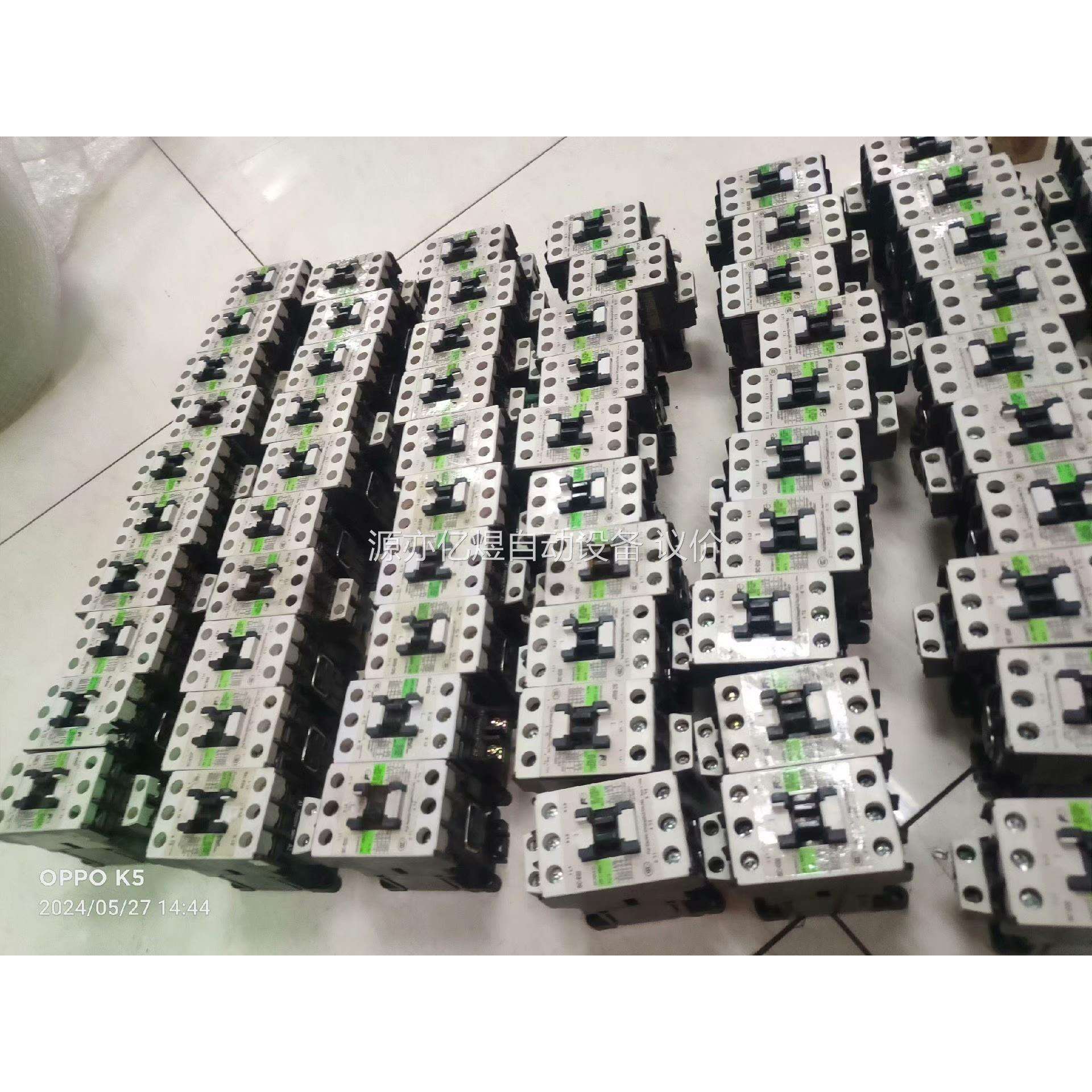 正品富士SC-E02有200个，线圈电压220V,9成新，质