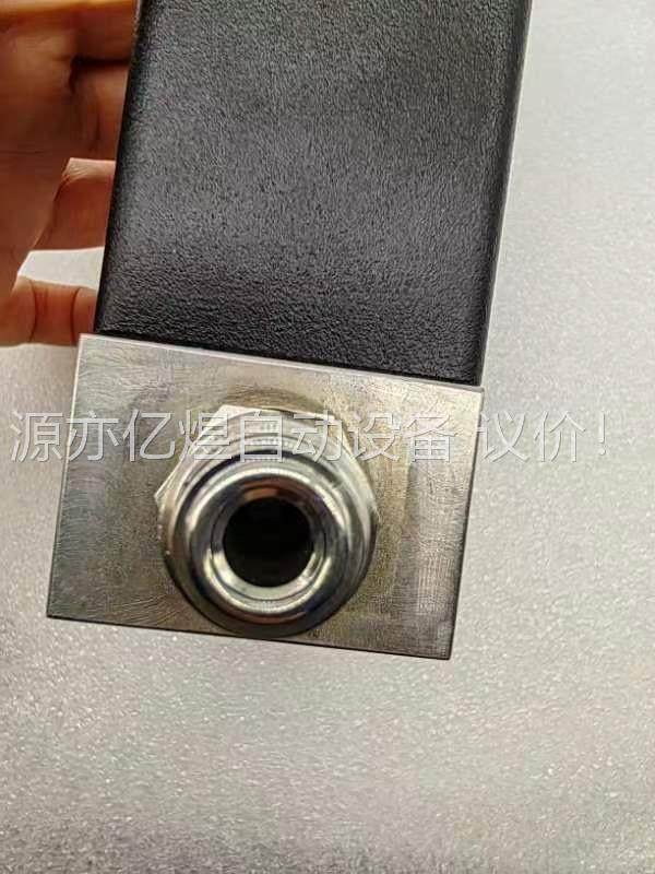 MKS 1179BX23CR14VSPC1一个，口都是(议价)