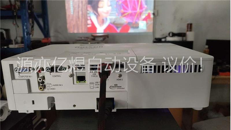 麦克赛尔投影仪-MMX-N3231W投影，成色九成新以上，灯(议价)