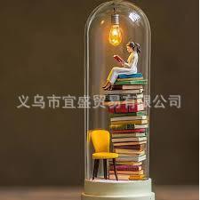 跨境试管中的读书人Reader Night Light读书夜灯读书人装饰品摆件
