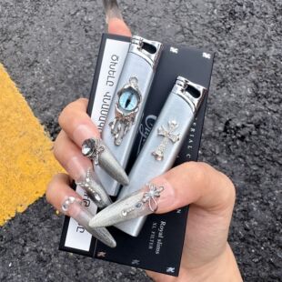 恶魔之眼手作打火机金属质感防风充气粉焰网红礼女士高颜值送礼