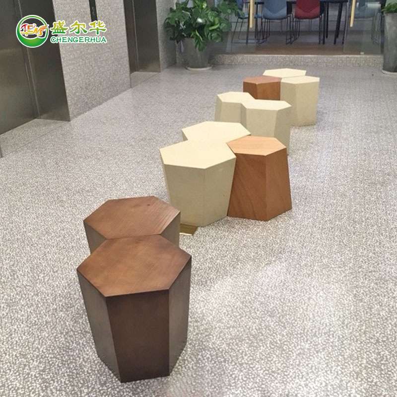 美陈玻璃钢六角形休闲座椅仿木纹几何图形拼接组合公共商场坐凳