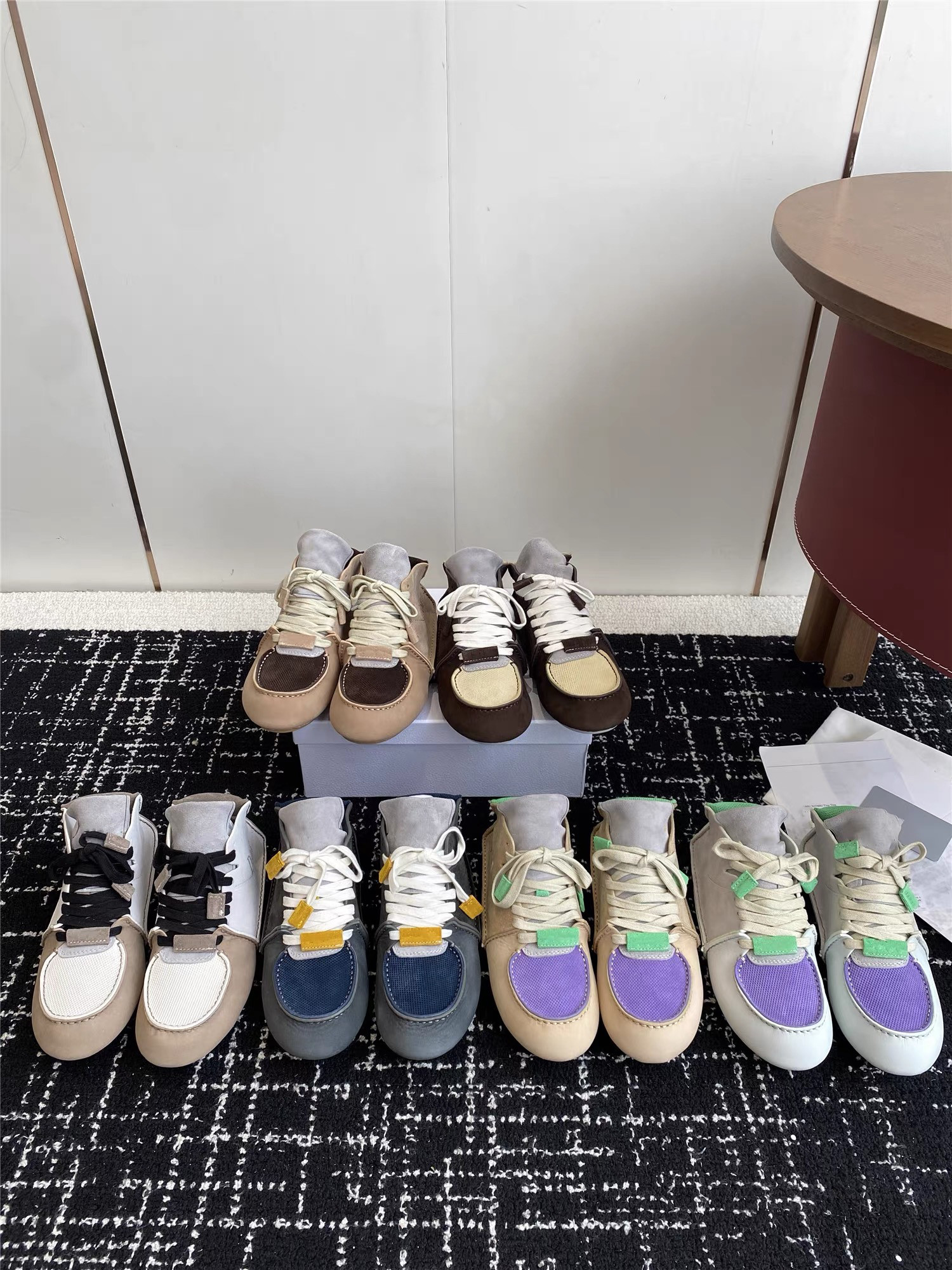 2025秋冬款王一博走秀款撞色平底轻便舒适休闲百搭男女运动德训鞋