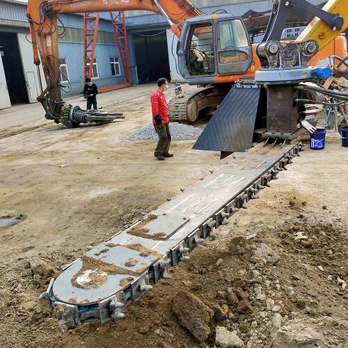 挖机前端属具道砟清筛机 轨道施工履带清理机 混凝土路面清扫机