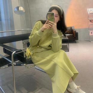 2025年新款早春女装时尚高级感韩剧运动休闲绿色卫衣两件套装裙子