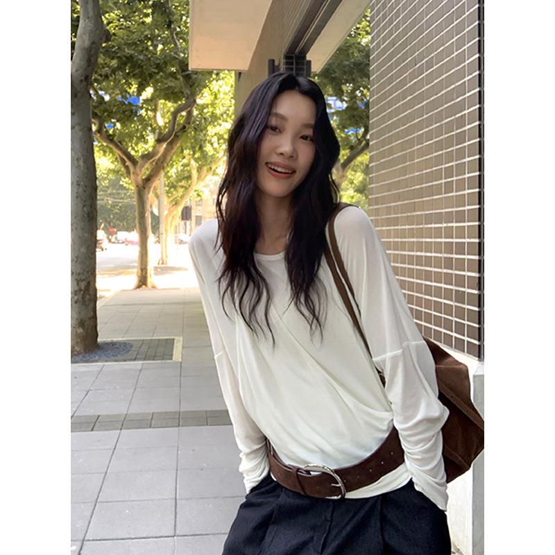 设计感挂脖长袖针织衫女2025秋季新款亲肤天丝宽松套头百搭上衣