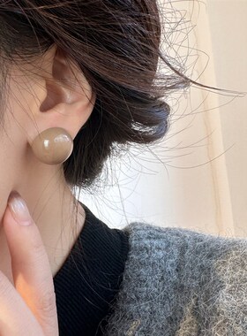 红色轻奢高级感耳钉女2023秋冬新款复古港L风耳饰时尚喜庆气质耳