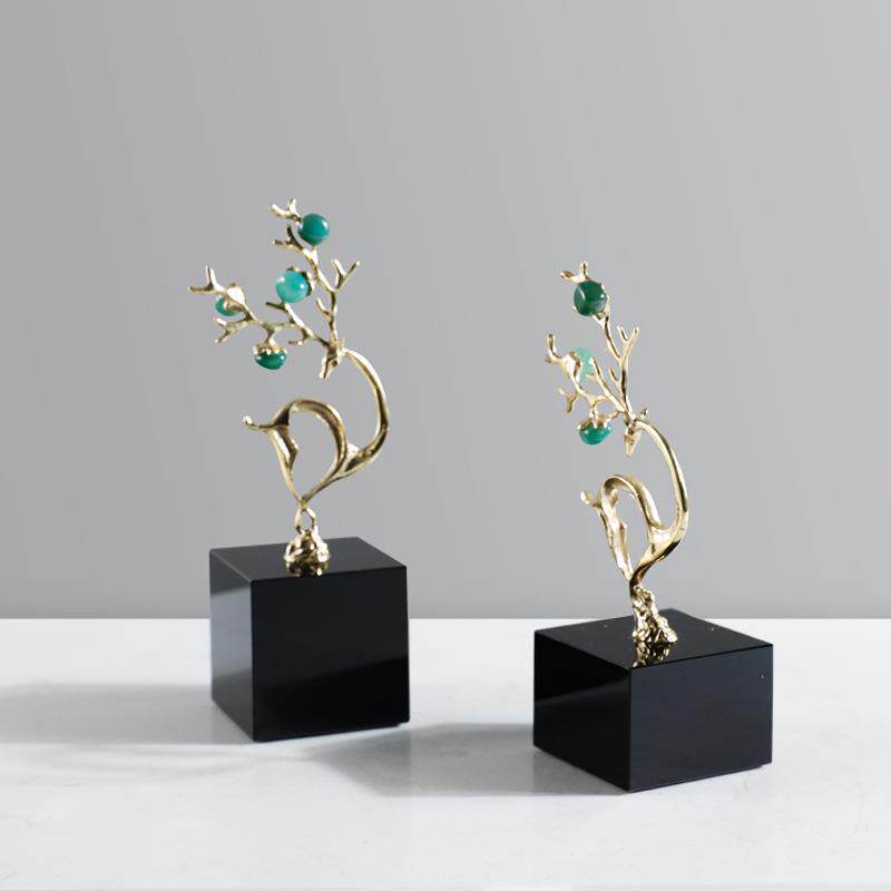 现代创意轻奢黑色水晶底座梅花鹿摆件办公室高档书房客厅饰品摆设