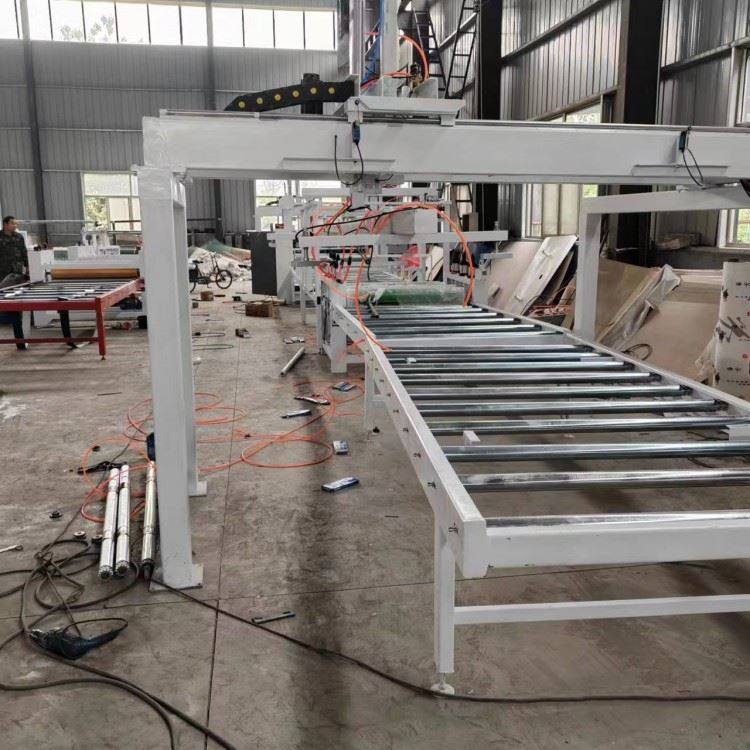 PUR热胶机供应厂家 玻镁板贴合彩钢板平贴机 防火管道板热复合机,农机/农具/农膜,收割机械,淘宝优惠券,粉丝福利购,淘宝优惠卷