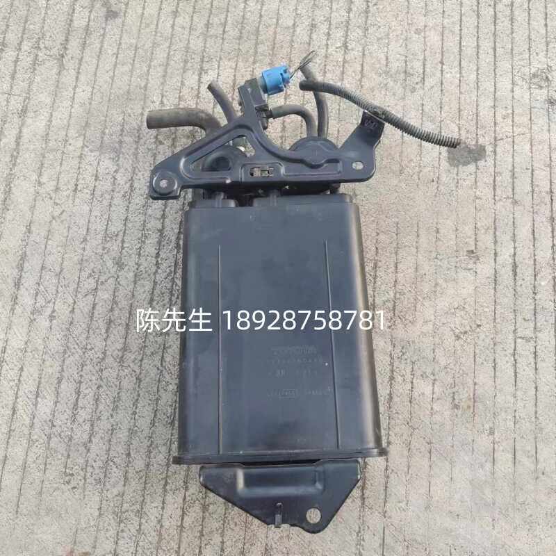 FJ酷路泽 陆巡5700 LC200凌志GX470 LX570碳罐汽油油箱碳罐电磁阀