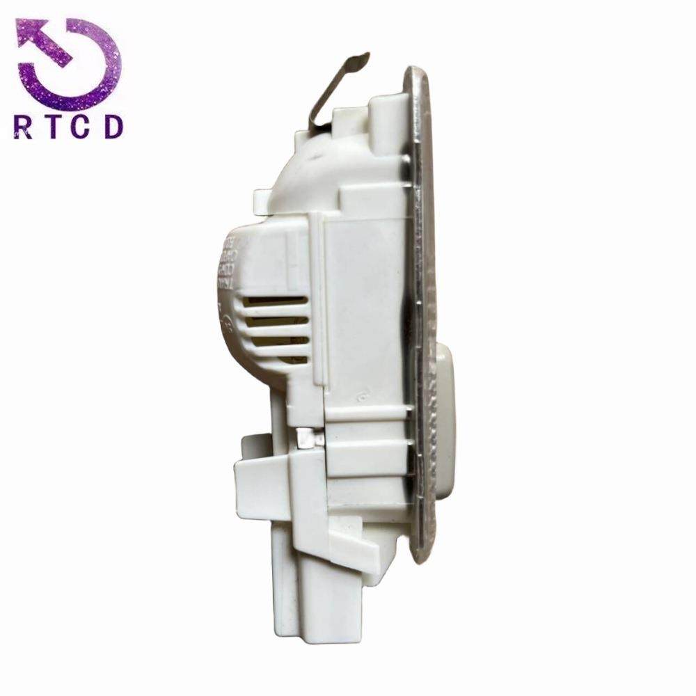 阅读灯 顶灯 6362P0 适用 标致 3008 307SW 308CC 308SW 407SW